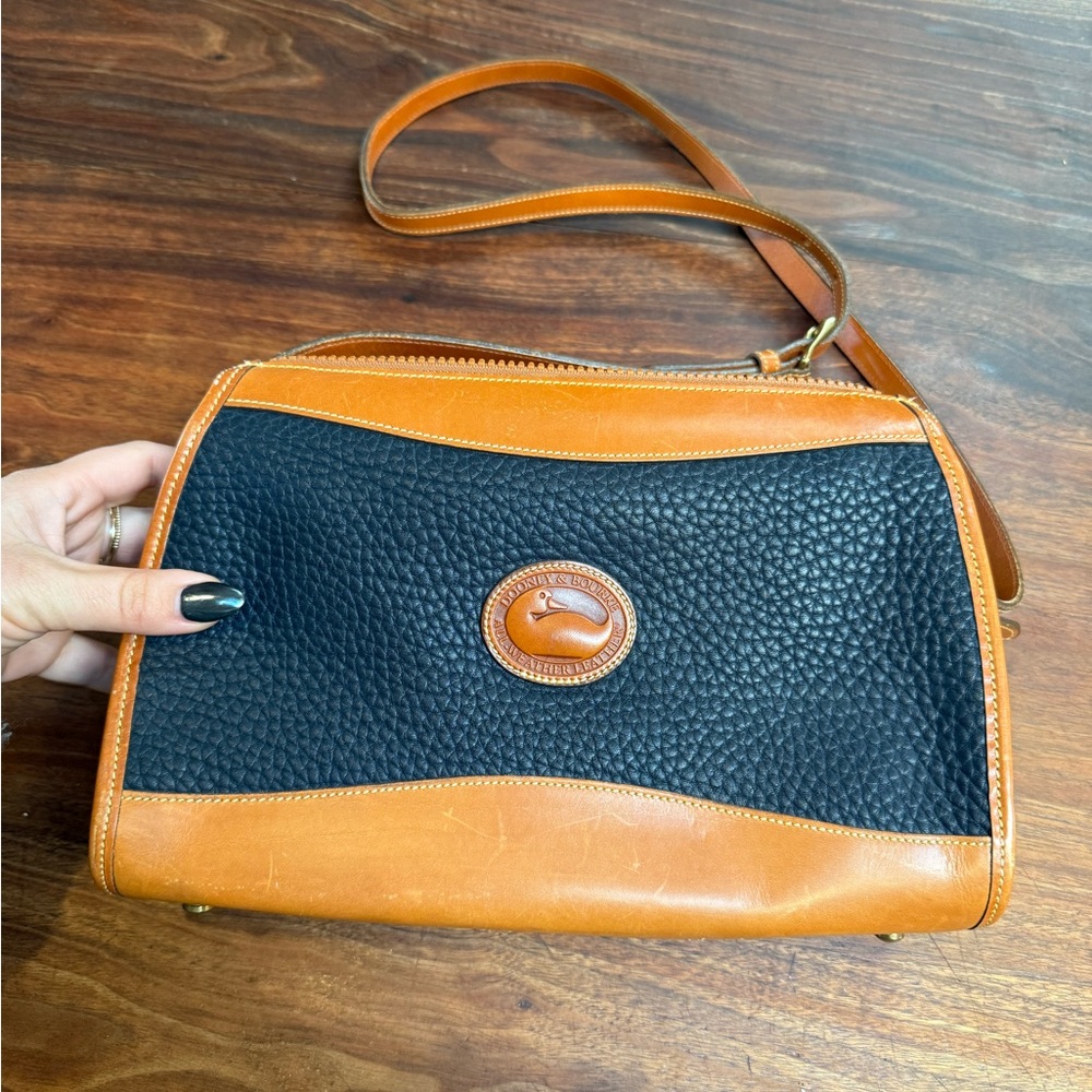 Vintage Dooney and Bourke Crossbody Bag